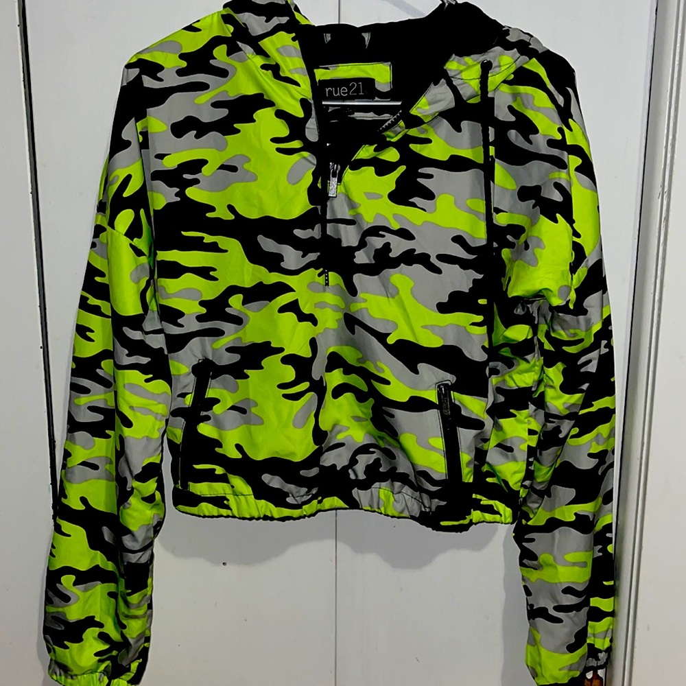 Medium neon camo windbreaker